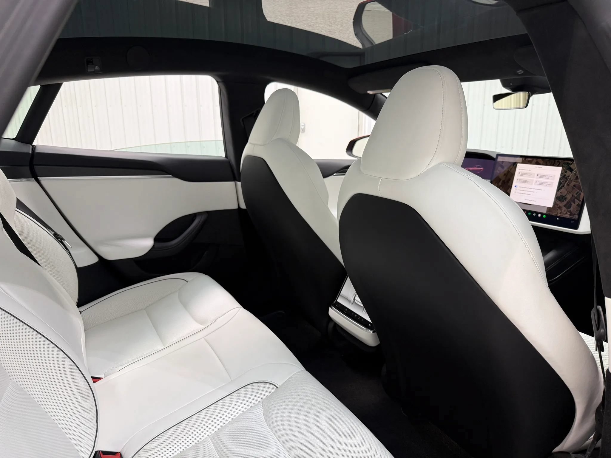 Used 2023 Tesla Model S Plaid AWD/4WD image 17