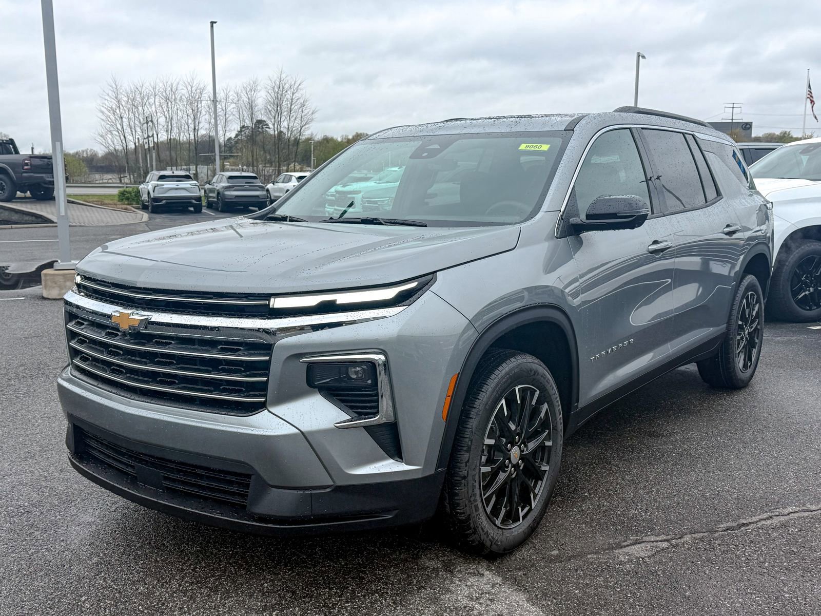 New 2026 Chevrolet Traverse LT AWD/4WD image 3
