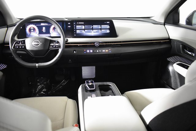 Certified 2024 Nissan Ariya AWD image 27