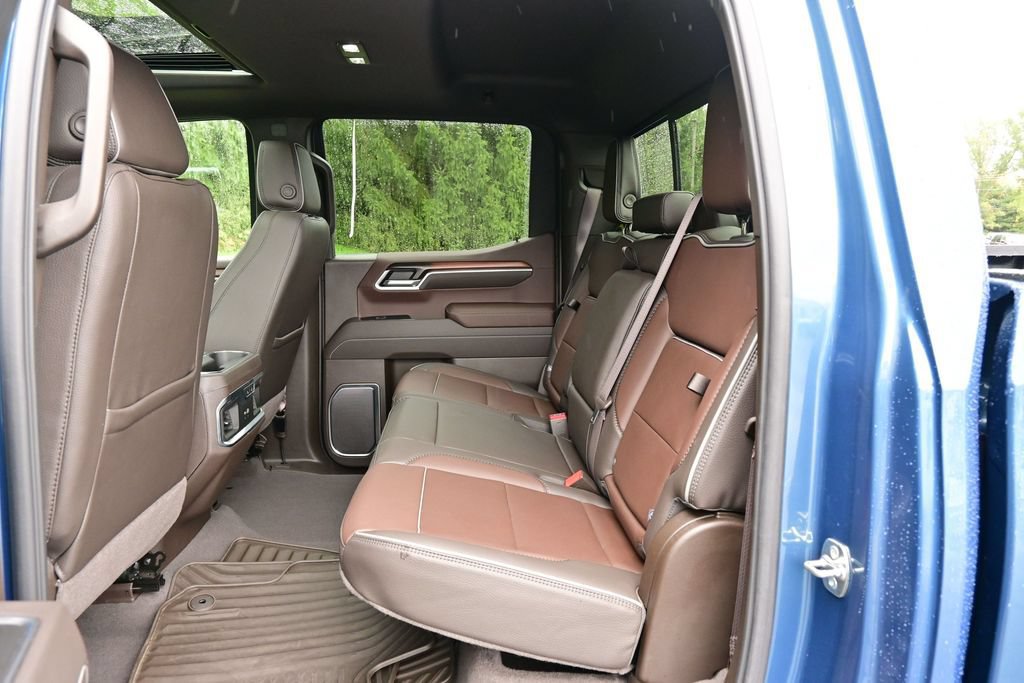 Used 2026 GMC Sierra 1500 Denali w/ Denali Reserve Package AWD/4WD image 15