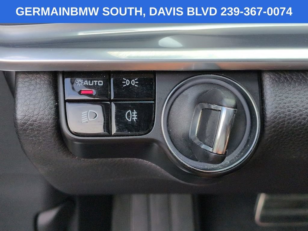 Used 2018 Porsche Panamera 4S AWD/4WD image 31