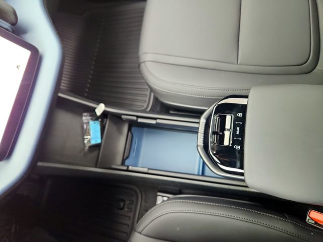 New 2026 Volvo EX30 Cross Country Ultra w/ Protection Package Premier image 22