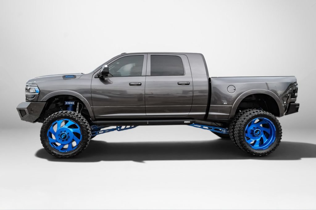 Used 2019 RAM 3500 Laramie AWD/4WD image 8