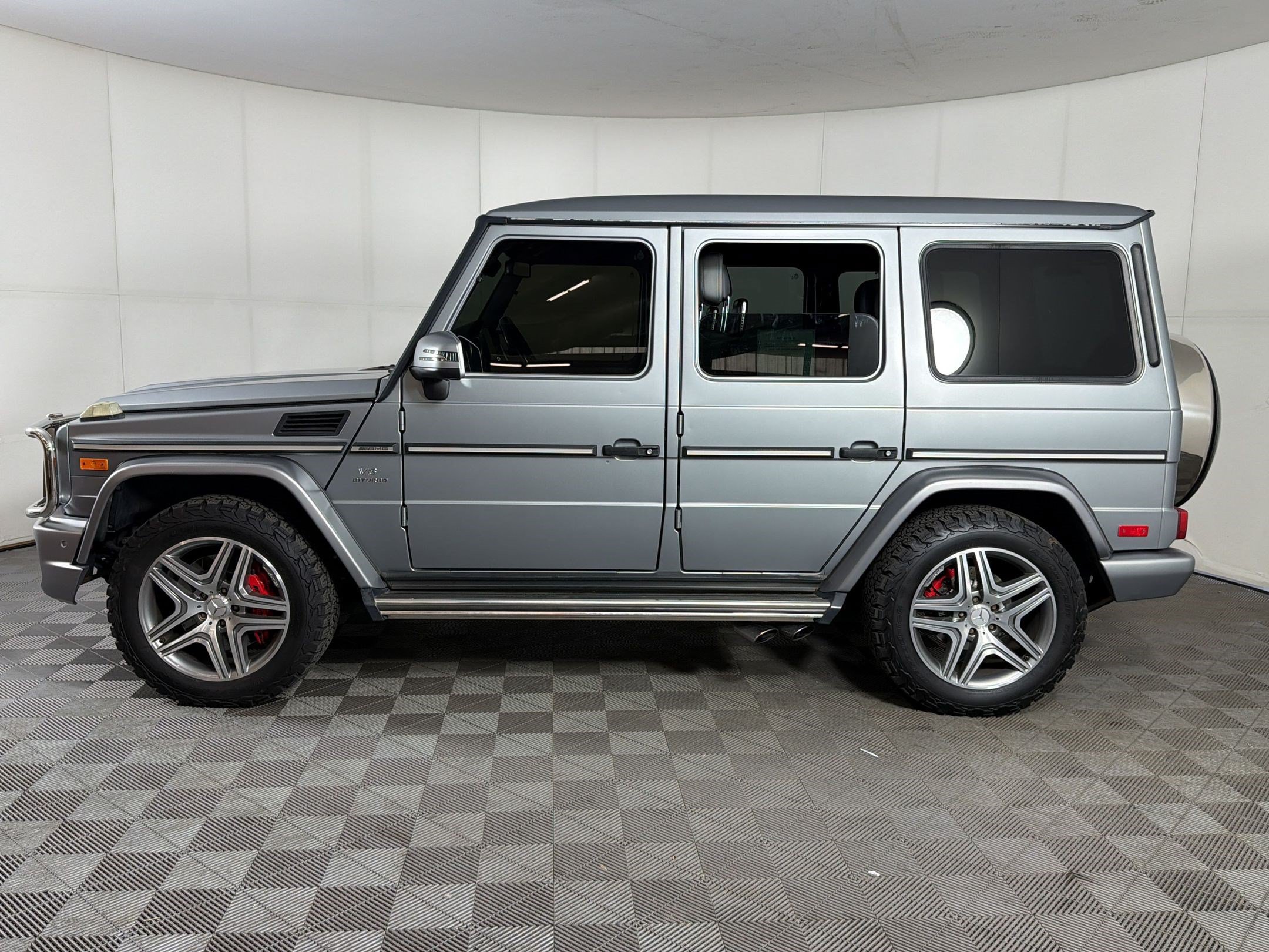 Used 2017 Mercedes-Benz G 63 AMG 4MATIC video 2