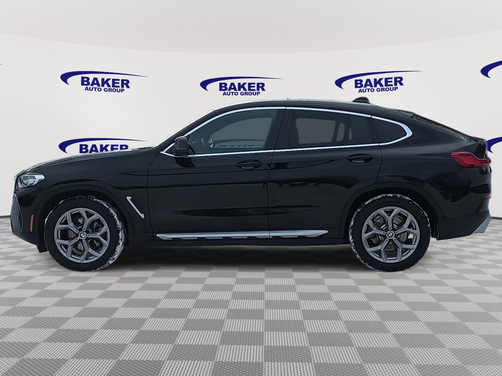 Used 2025 BMW X4 xDrive30i image 8