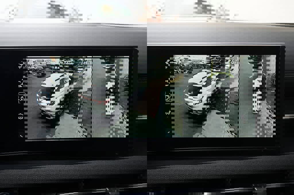 New 2026 Hyundai Tucson Limited image 18