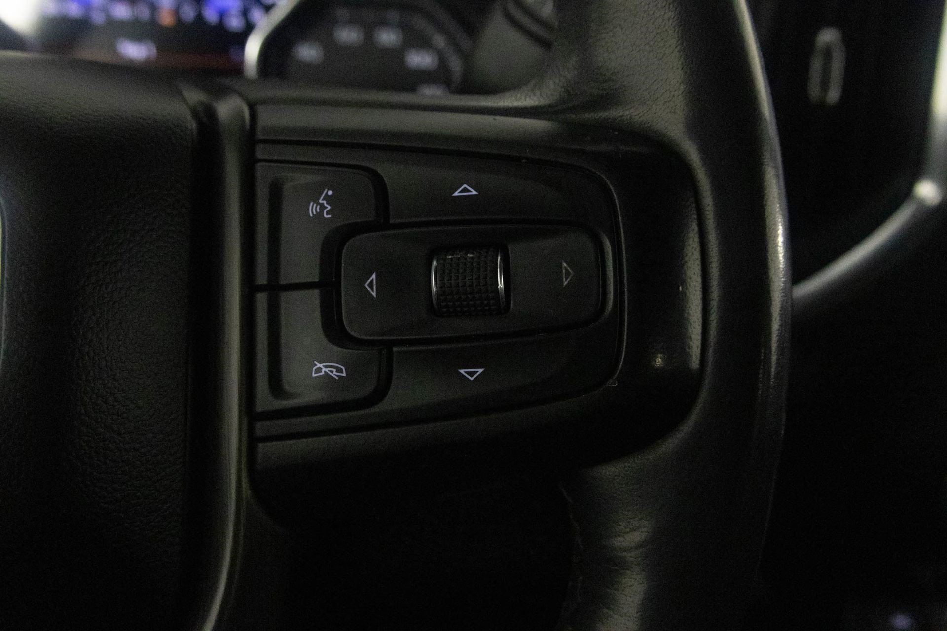 Certified 2021 GMC Sierra 1500 AT4 w/ AT4 Premium Package image 12