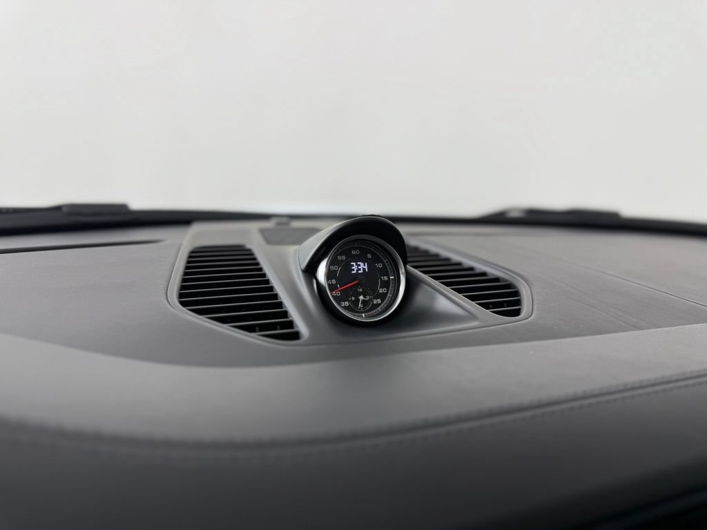 Certified 2019 Porsche 911 Turbo S AWD/4WD image 29