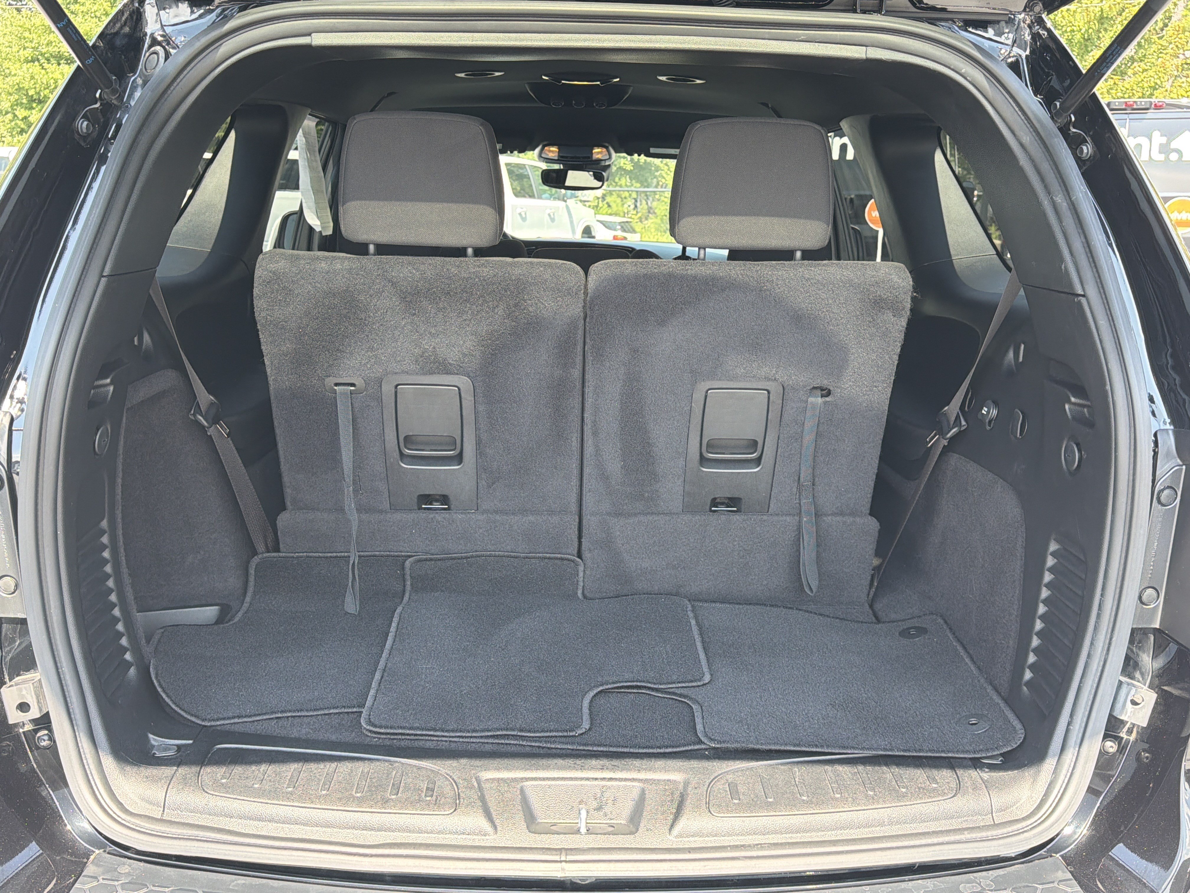 Used 2023 Dodge Durango SXT Launch Edition RWD image 22