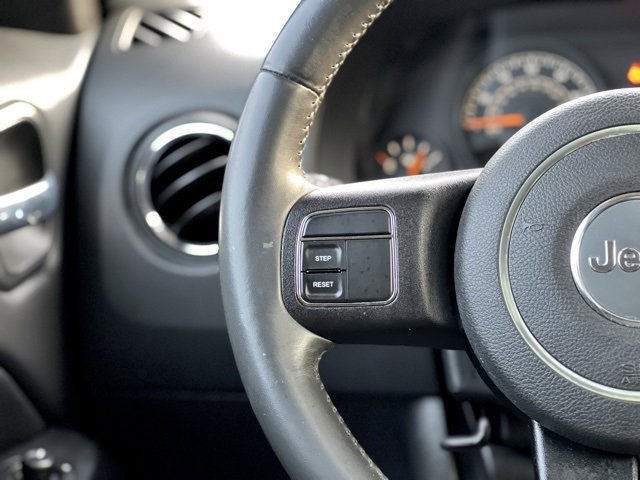 Used 2014 Jeep Patriot Latitude w/ Sun/Sound Group image 36