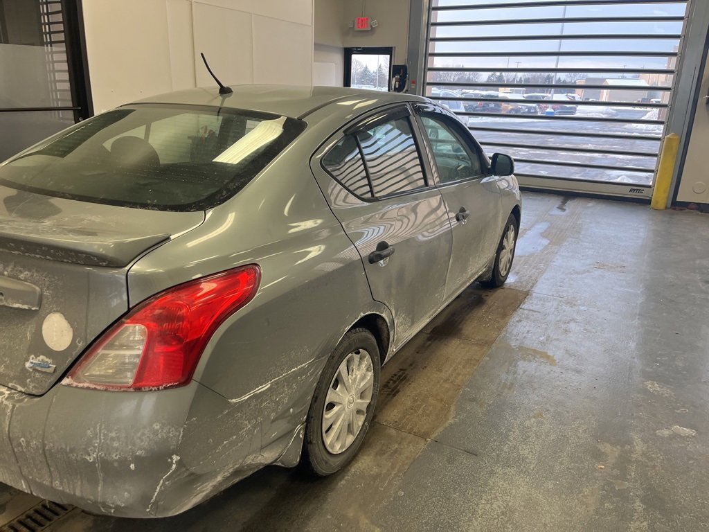 Used 2014 Nissan Versa S Plus image 4