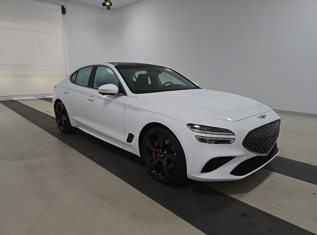 Used 2026 Genesis G70 3.3T Sport Prestige image 4