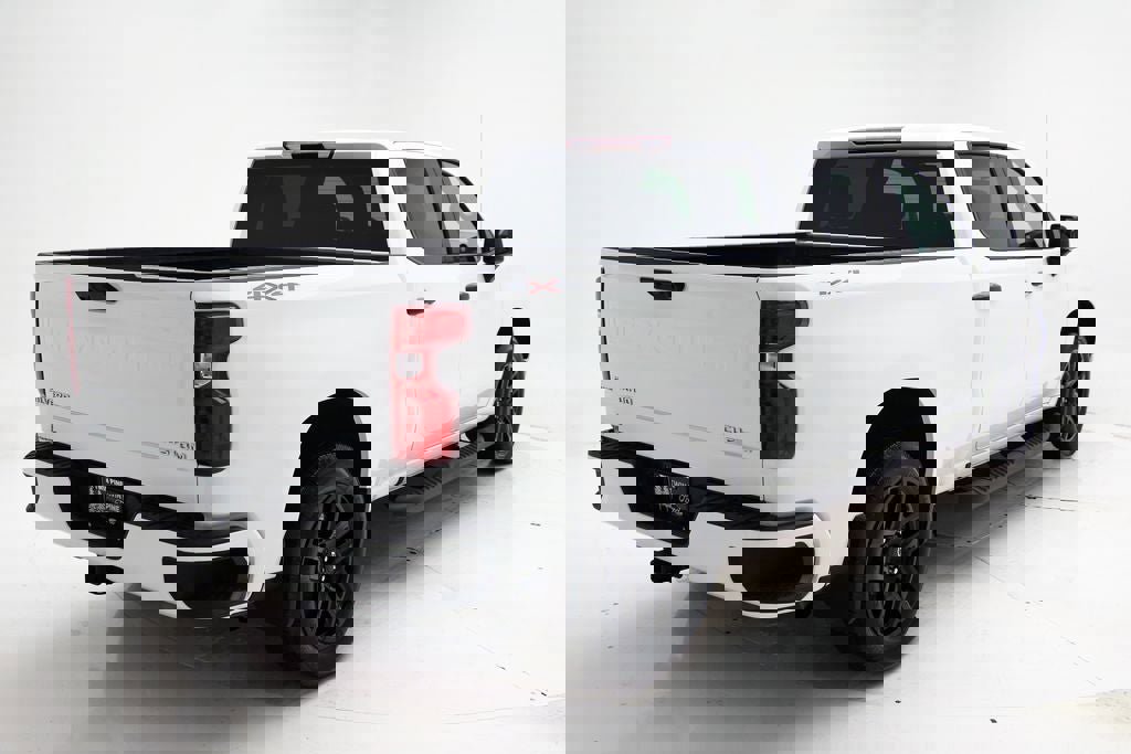 Used 2024 Chevrolet Silverado 1500 Custom image 8