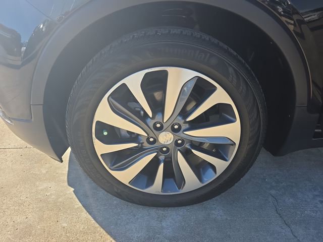 Used 2022 Buick Encore Preferred image 26