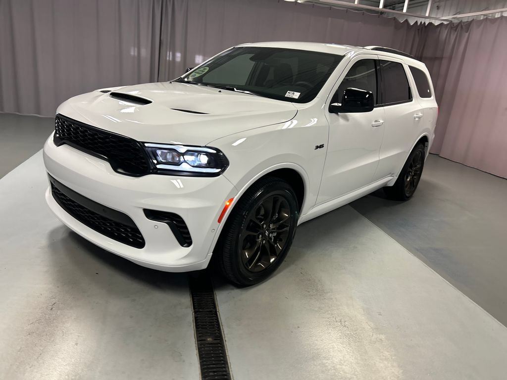New 2027 Dodge Durango GT w/ Blacktop Package AWD/4WD image 3