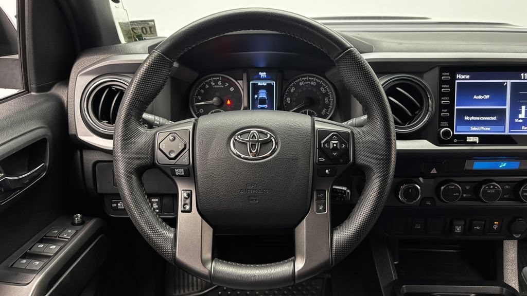 Used 2023 Toyota Tacoma TRD Sport AWD/4WD image 31