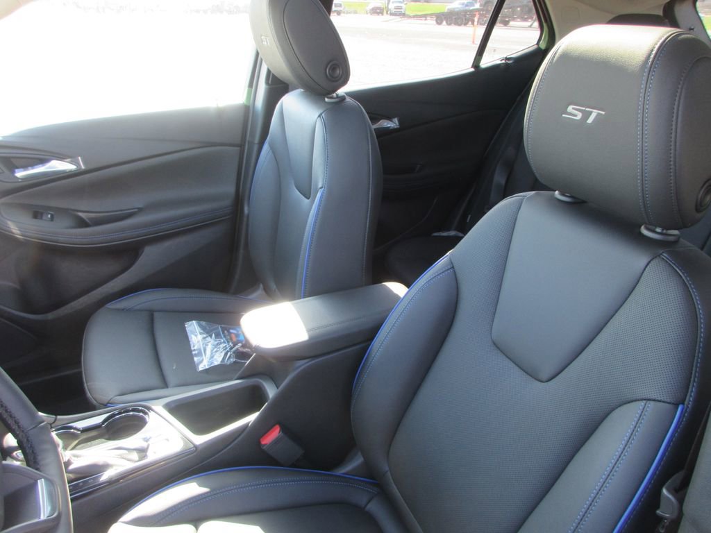 New 2026 Buick Encore GX Sport Touring w/ Advanced Technology Package image 13