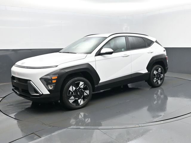 Used 2025 Hyundai Kona SEL image 1