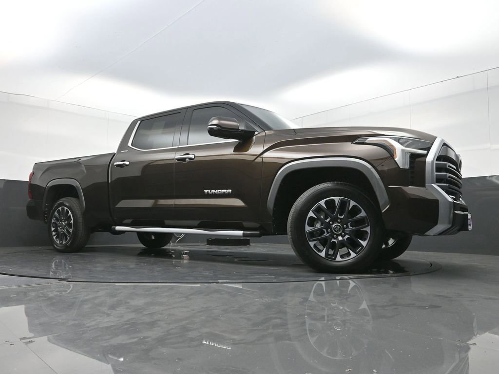 Used 2023 Toyota Tundra Limited w/ Power Package AWD/4WD image 28