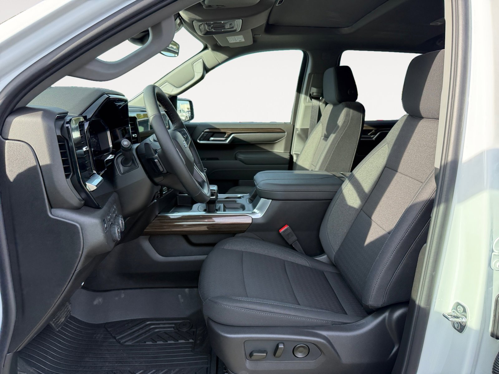 New 2026 Chevrolet Silverado 1500 RST image 10