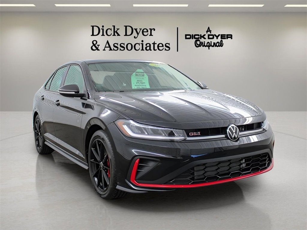 Used 2025 Volkswagen Jetta GLI Autobahn image 9