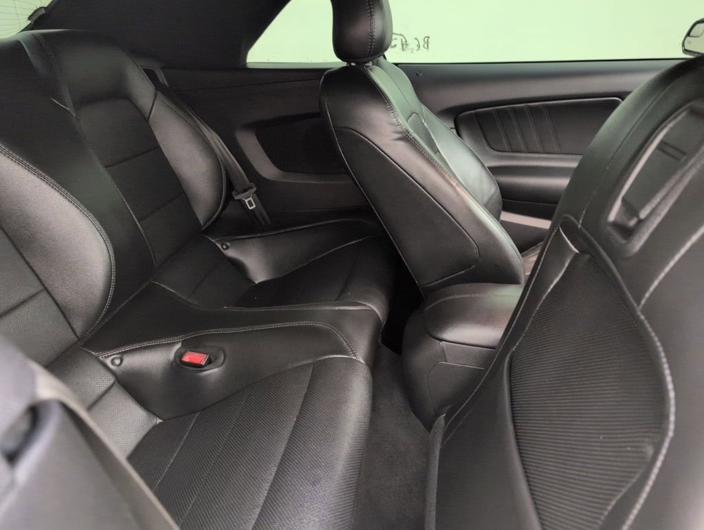 Used 2020 Ford Mustang GT Premium image 11