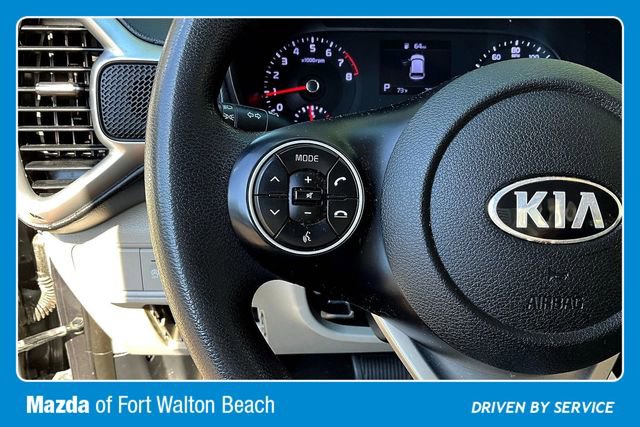 Used 2020 Kia Soul LX image 10