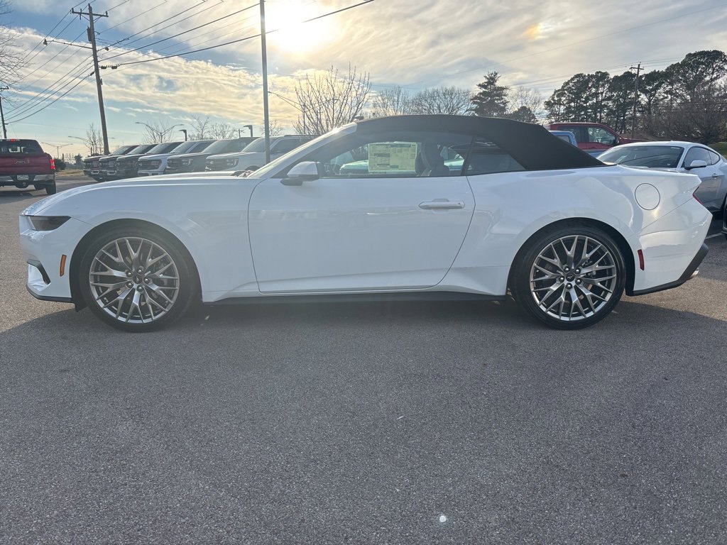 New 2026 Ford Mustang Premium image 4