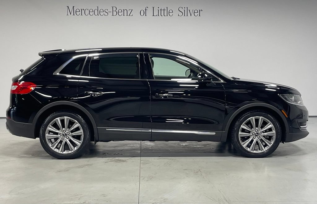 Used 2017 Lincoln MKX Reserve w/ Driver Assistance Package AWD/4WD image 7