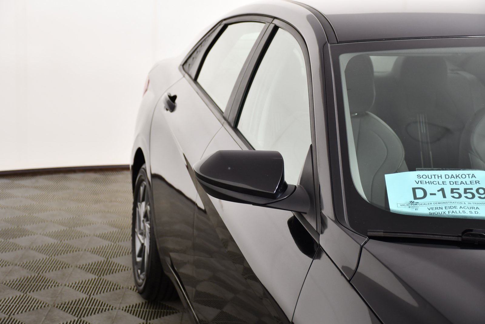 Used 2024 Hyundai Elantra SEL FWD image 14