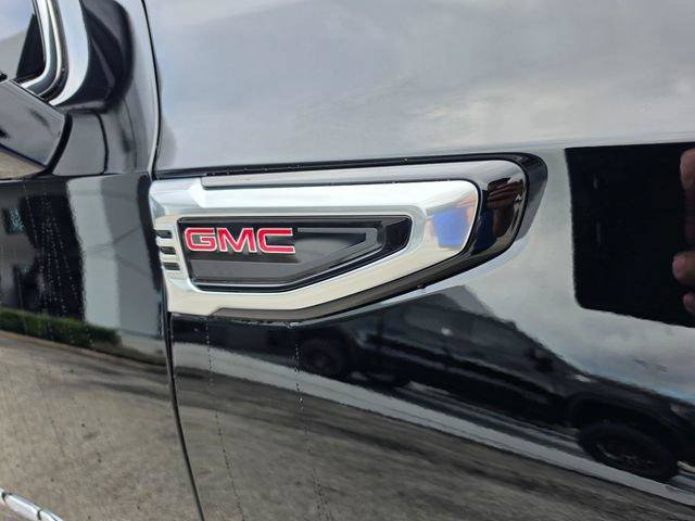 New 2026 GMC Yukon XL Denali w/ Sun & Power Step Package AWD/4WD image 10