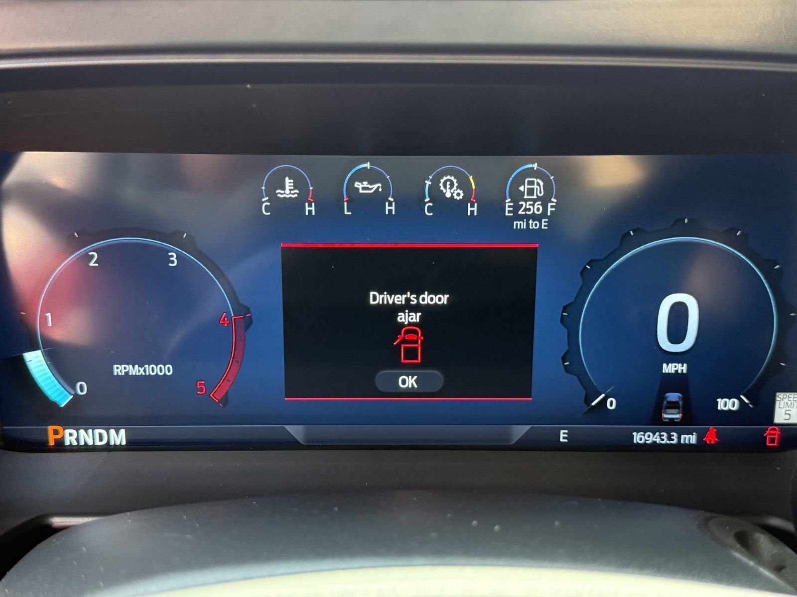 Used 2024 Ford F250 Lariat w/ Lariat Ultimate Package AWD/4WD image 35