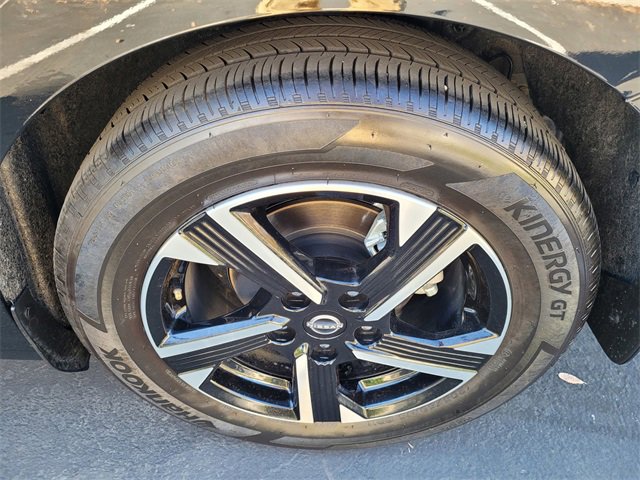 Used 2024 Nissan Sentra SV w/ All-Weather Package image 25