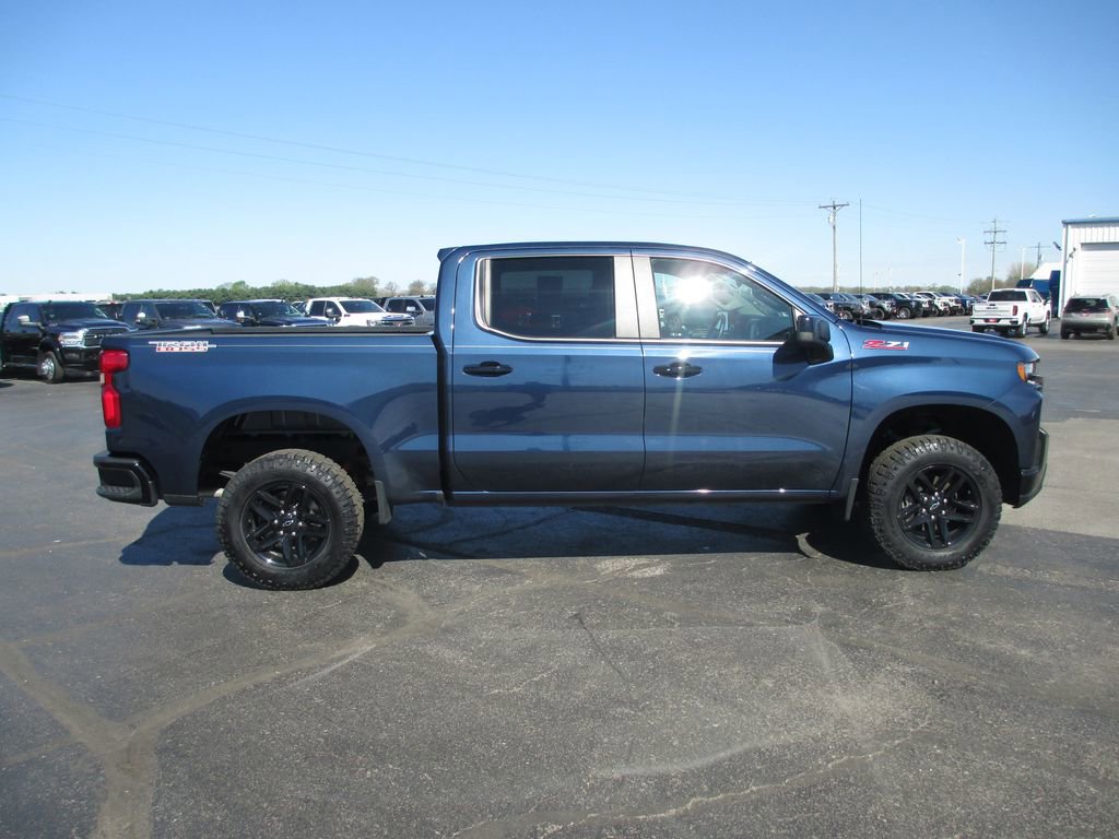 Used 2021 Chevrolet Silverado 1500 LT Trail Boss w/ Convenience Package II AWD/4WD image 4