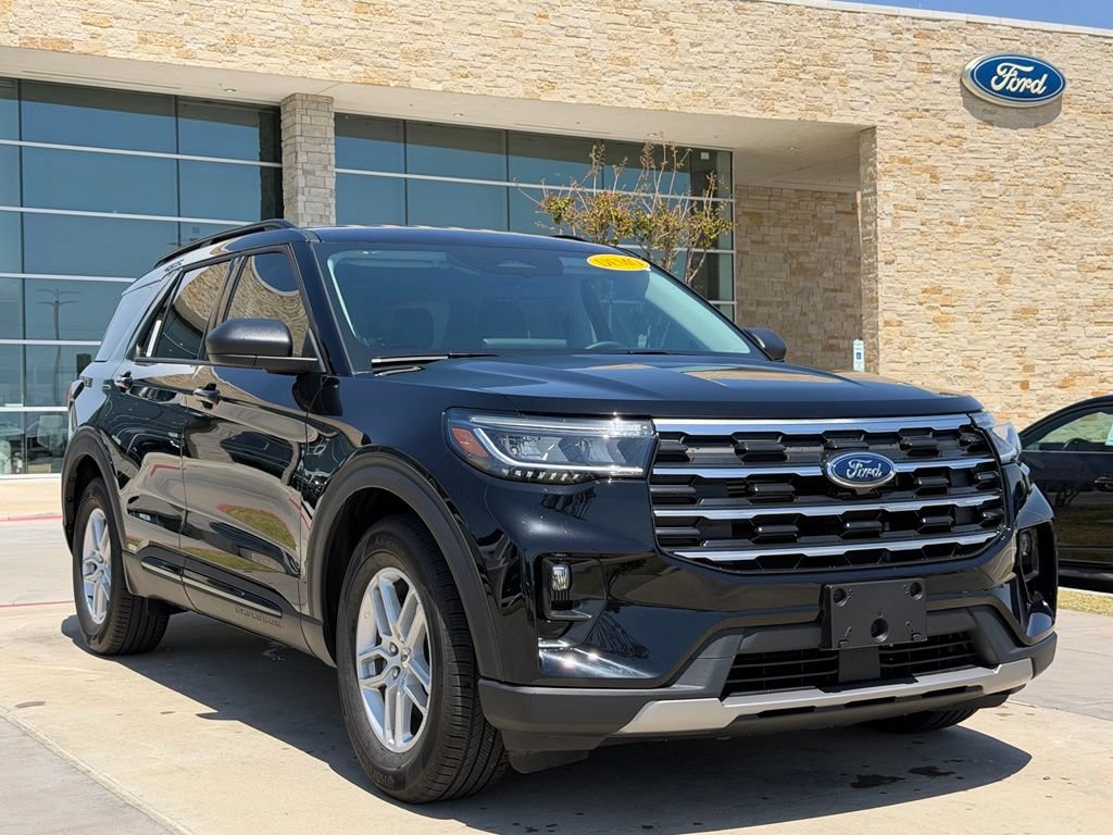 New 2026 Ford Explorer Active w/ Active Comfort Package RWD image 18