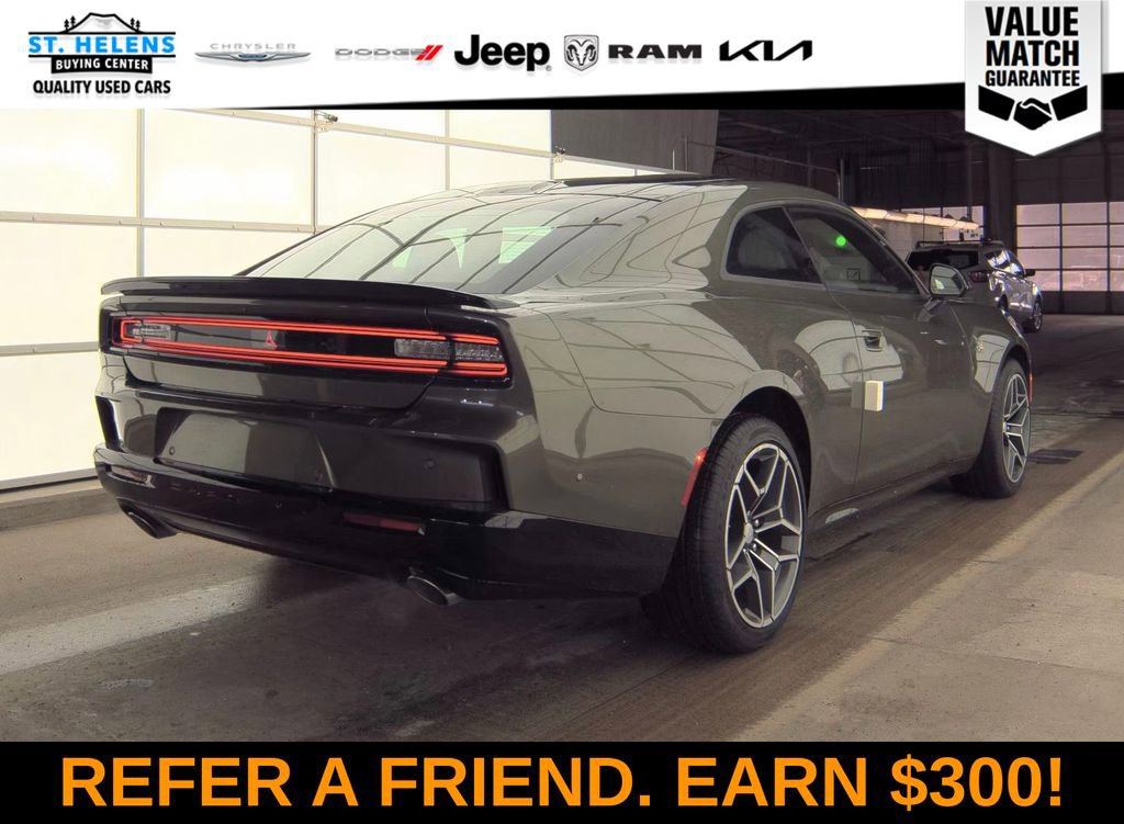 Used 2026 Dodge Charger Scat Pack AWD/4WD image 4