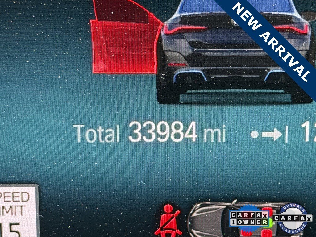 Used 2023 BMW i4 eDrive40 w/ M Sport Package image 8