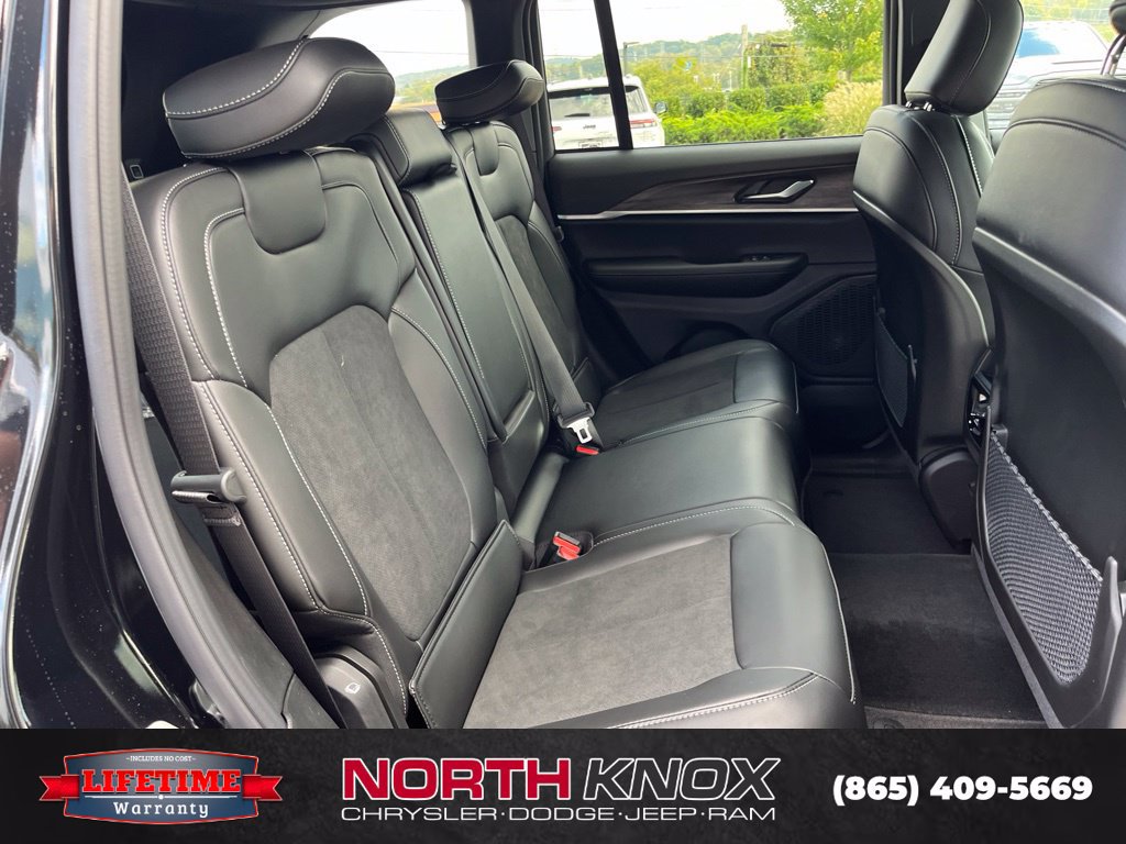 New 2027 Jeep Grand Cherokee 4WD image 25