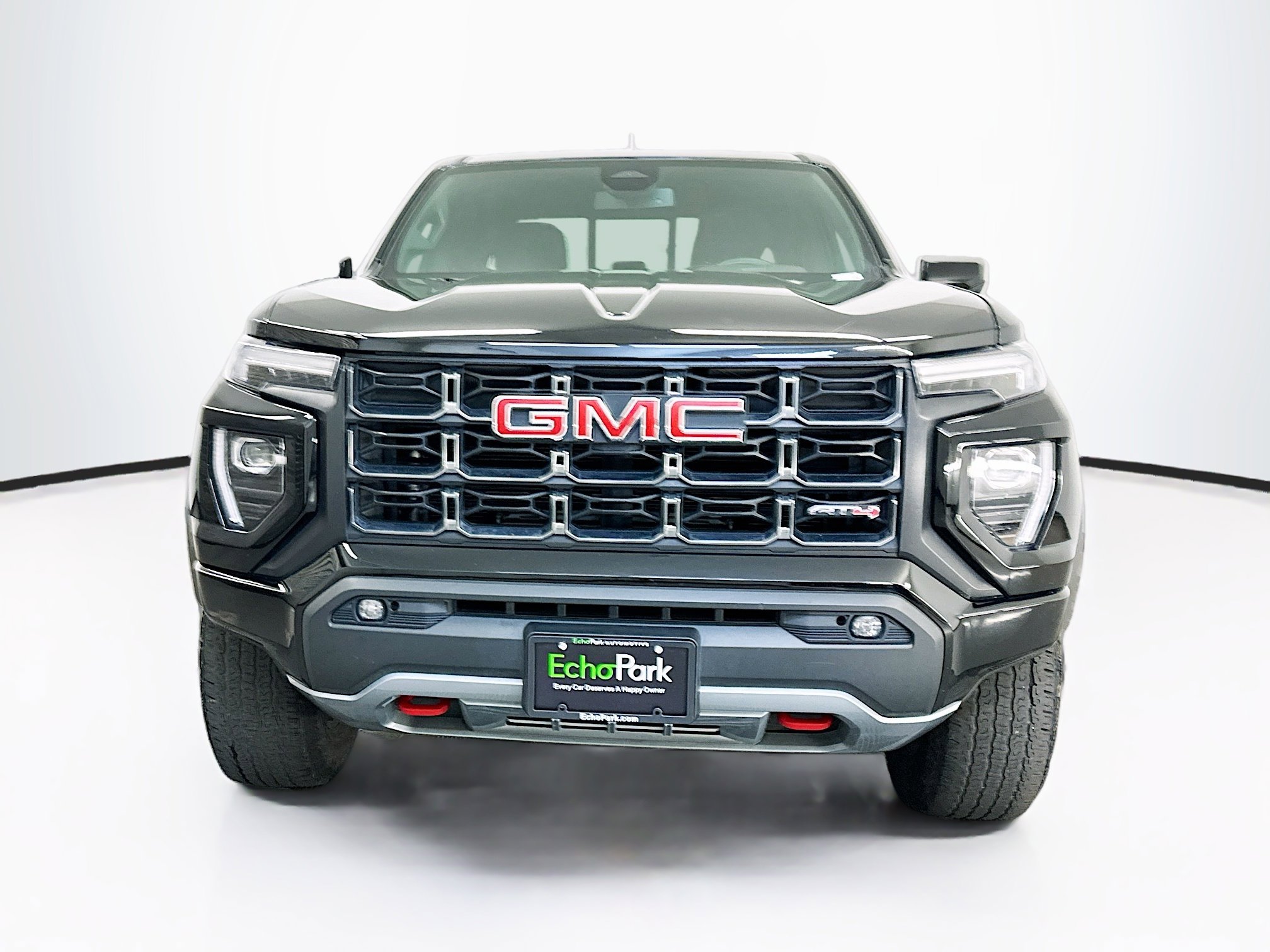 Used 2023 GMC Canyon AT4 w/ AT4 Premium Package AWD/4WD image 2