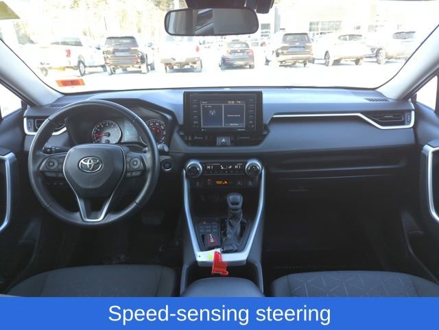 Used 2022 Toyota RAV4 XLE w/ Convenience Package image 16