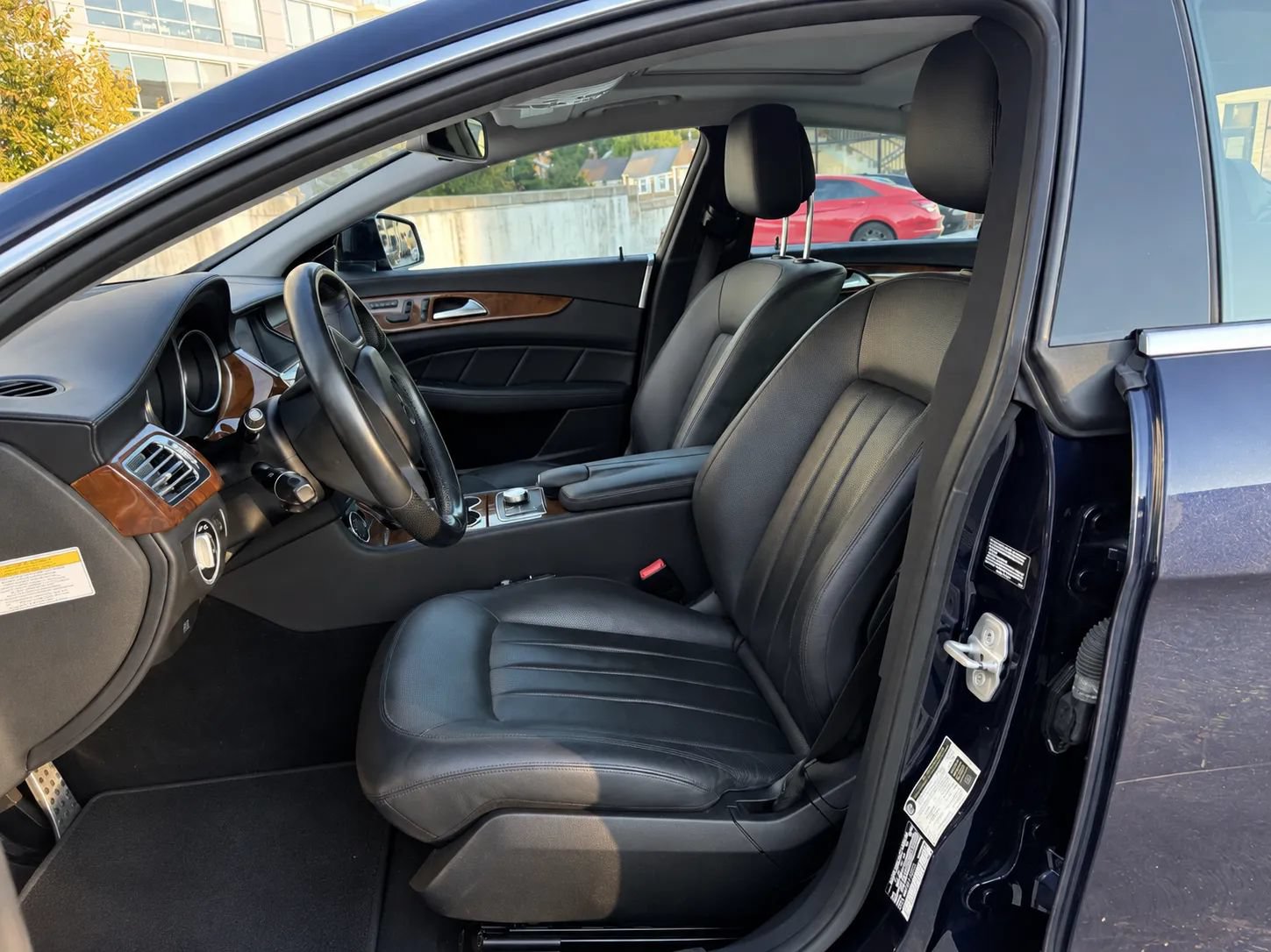 Used 2012 Mercedes-Benz CLS 550 4MATIC image 10