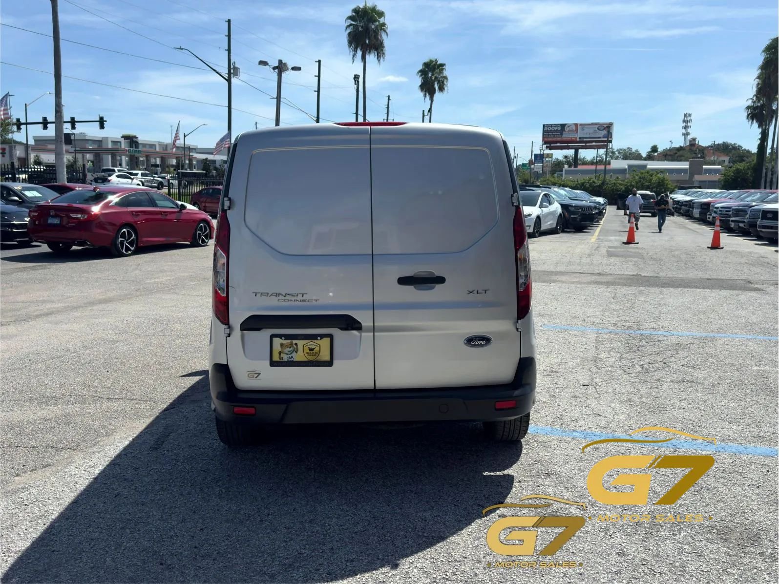Used 2019 Ford Transit Connect XLT FWD image 3