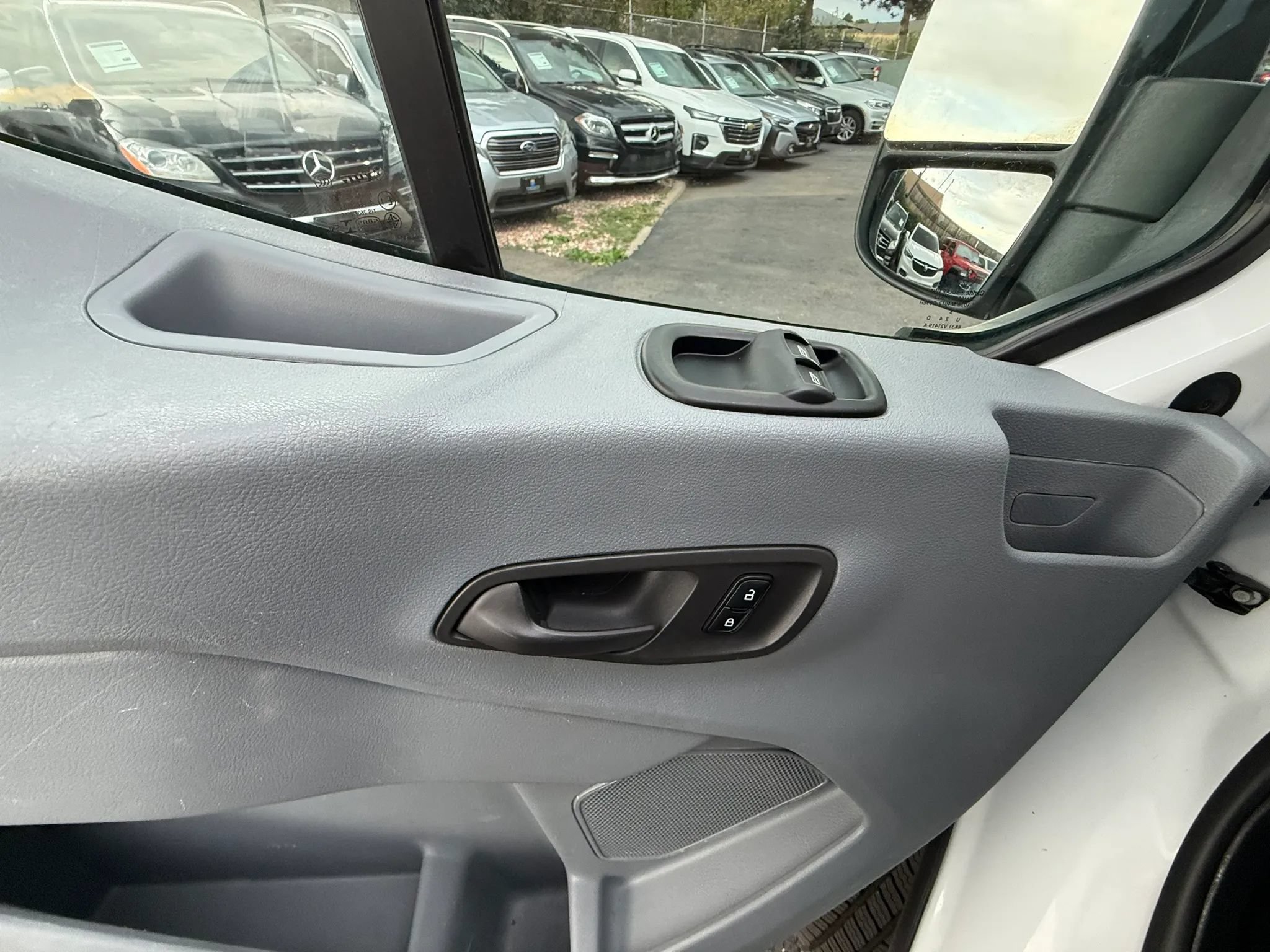 Used 2018 Ford Transit 350 148 High Roof RWD image 27