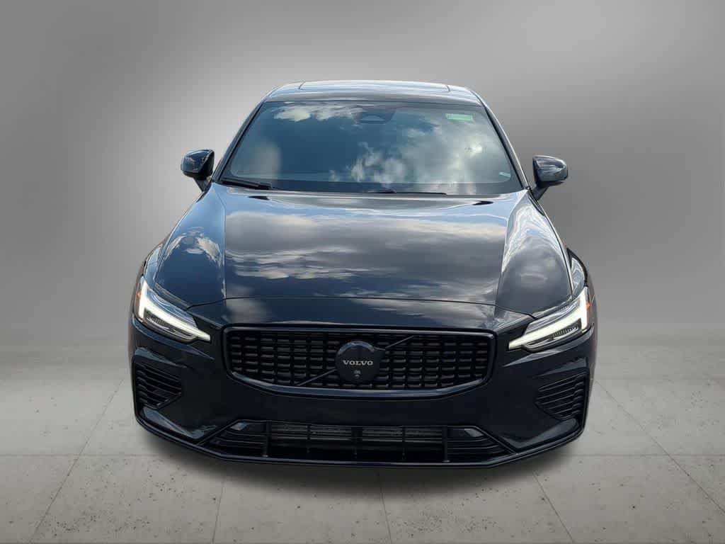Certified 2024 Volvo S60 T8 Ultimate w/ Climate Package AWD/4WD image 9