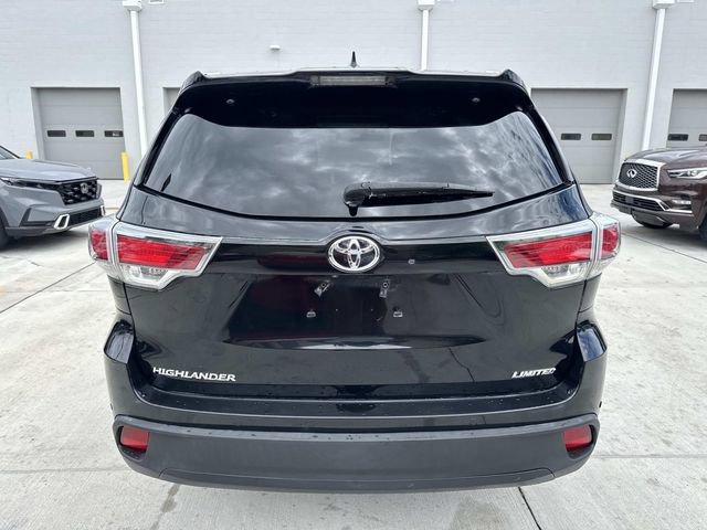 Used 2016 Toyota Highlander Limited Platinum FWD image 6