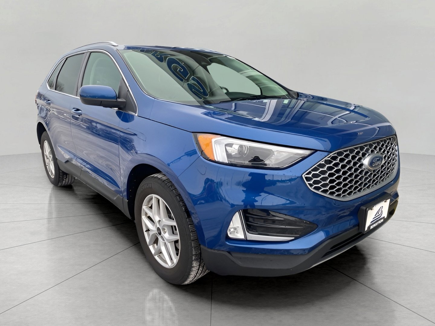 Used 2024 Ford Edge SEL w/ Convenience Package