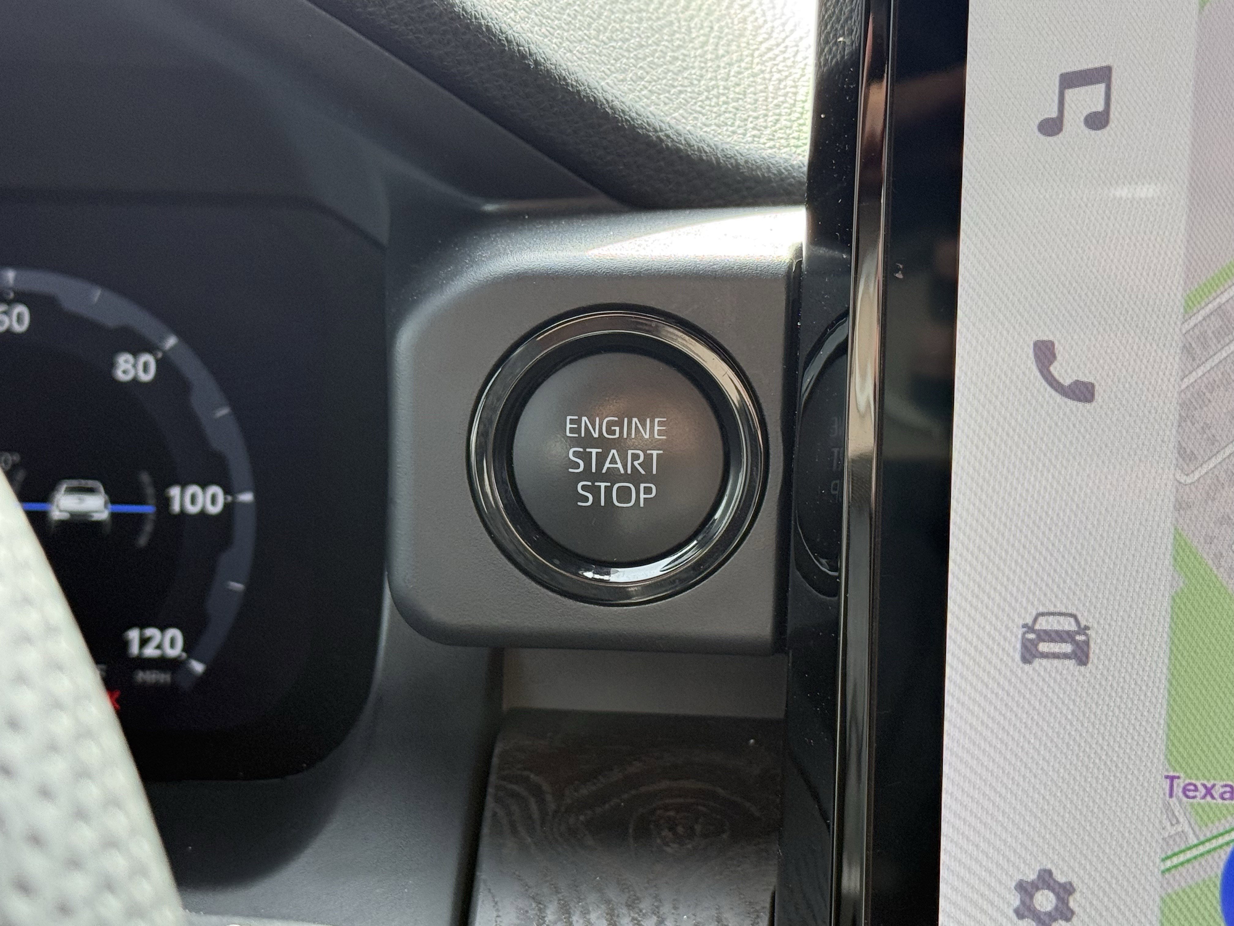 Used 2025 Toyota Tacoma 4x4 Double Cab image 25