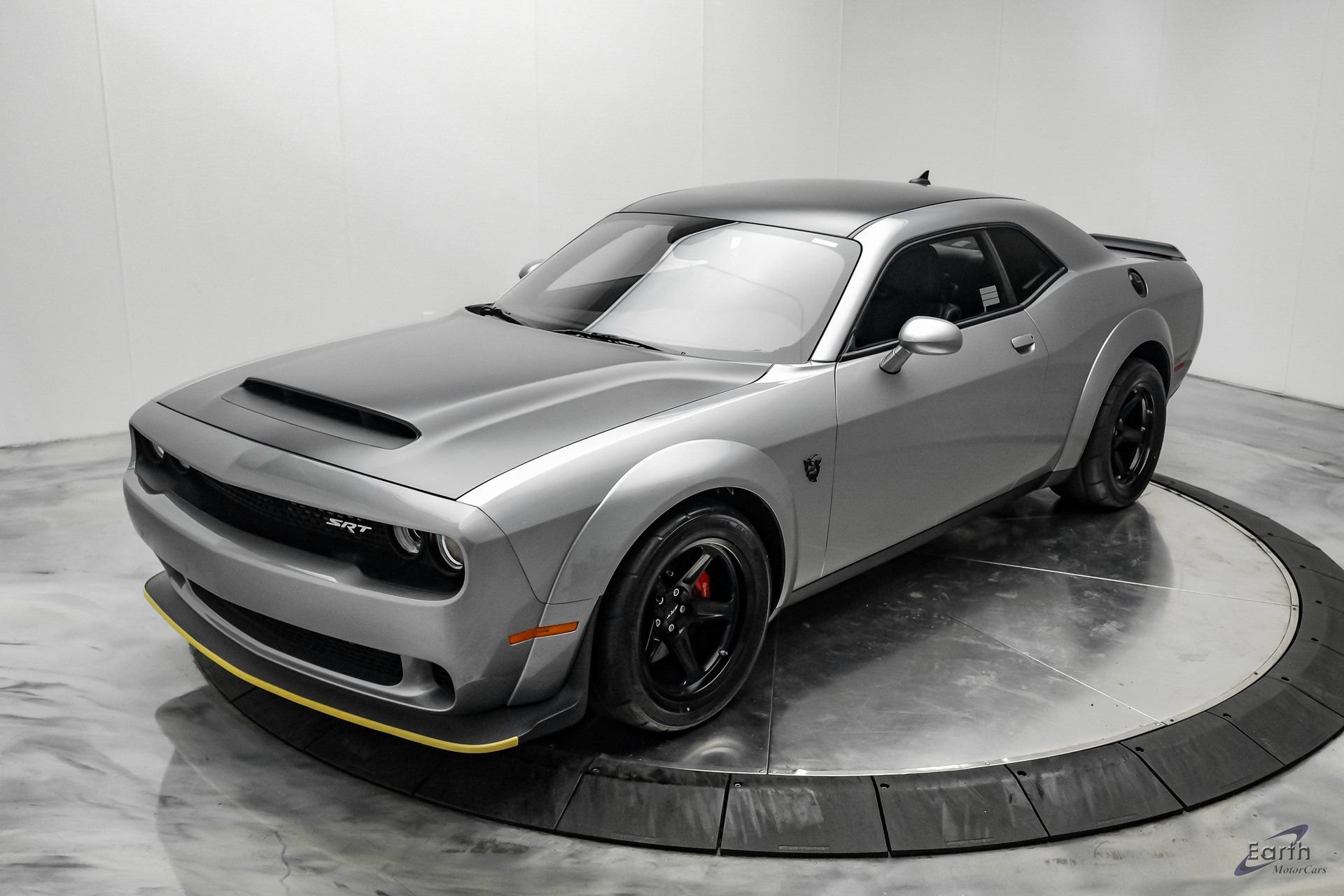 Used 2018 Dodge Challenger SRT Demon RWD image 6