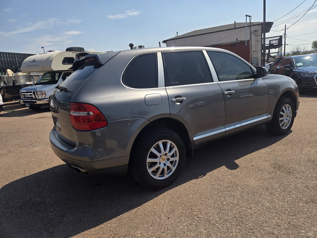Used 2009 Porsche Cayenne AWD/4WD image 10