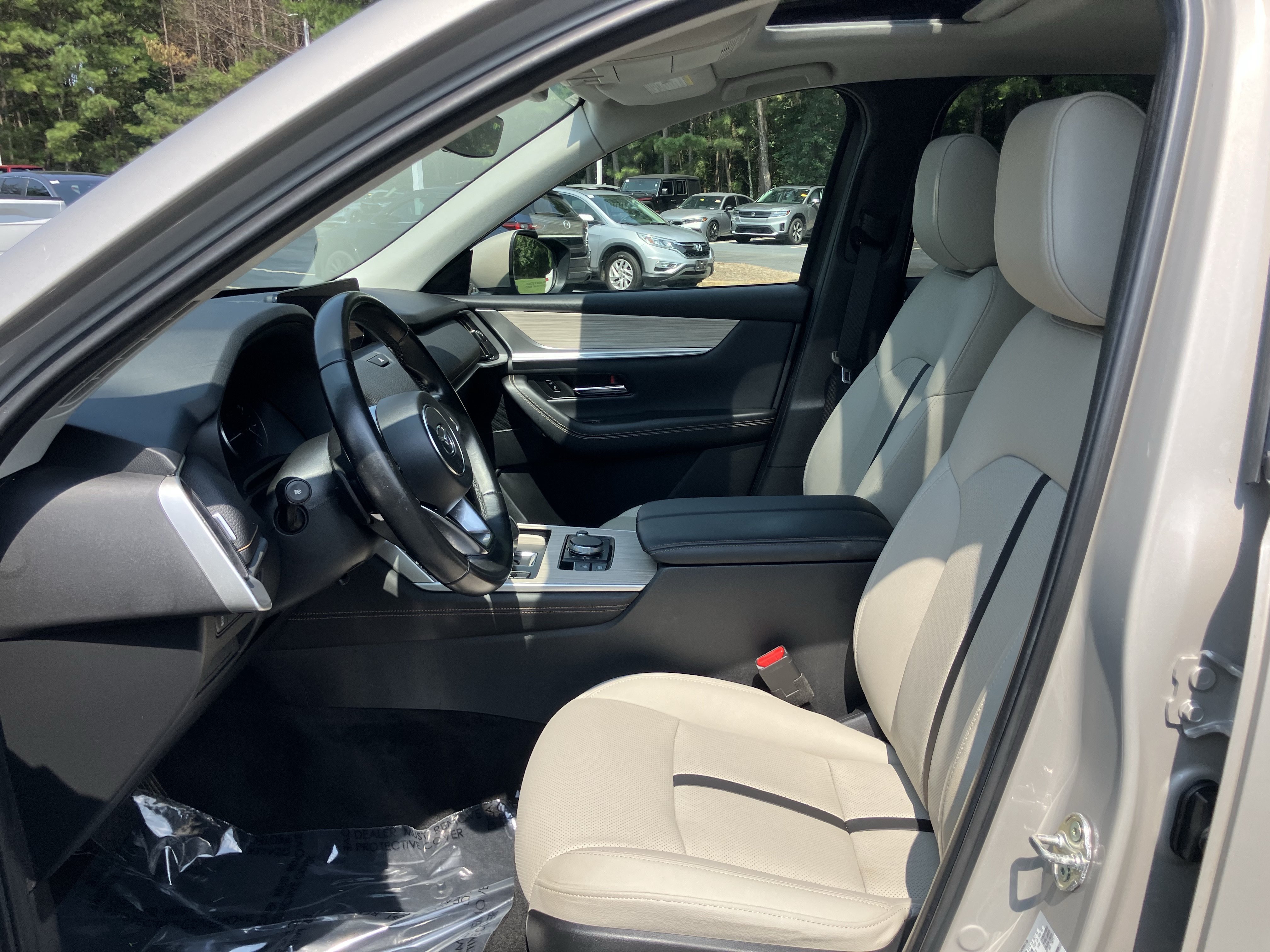 Used 2024 MAZDA CX-90 3.3 Turbo w/ Preferred Package AWD/4WD image 16